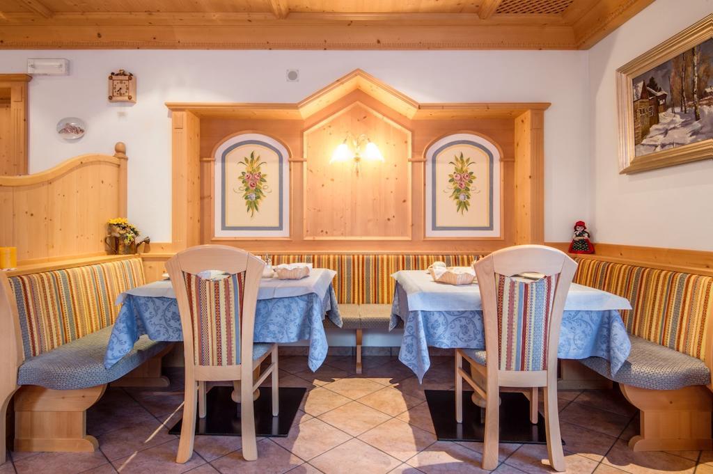 Hotel Garni Edera Corvara Exteriér fotografie
